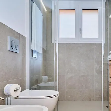 Richemont By Interhome דירה קראנס-מונטנה